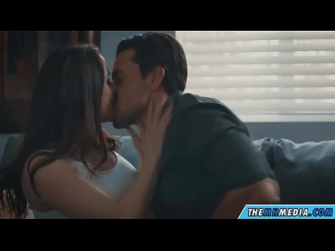 ❤️ 巨乳ママとのロマンチックなセックス ❤ ファッキングビデオ ❌️❤